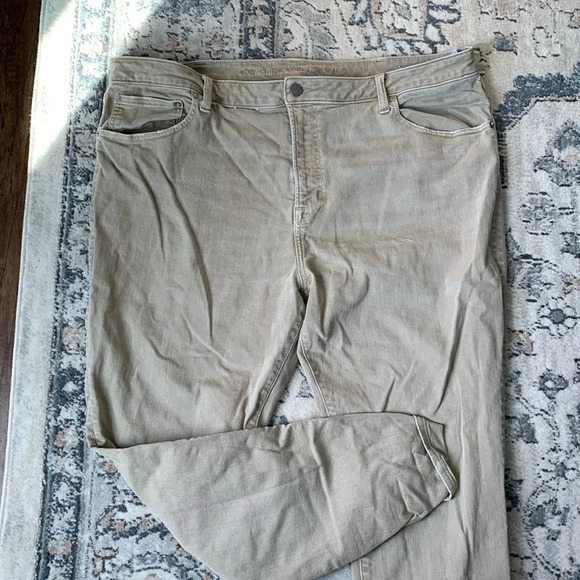American Eagle men’s slim khaki pants - Picture 5 of 14